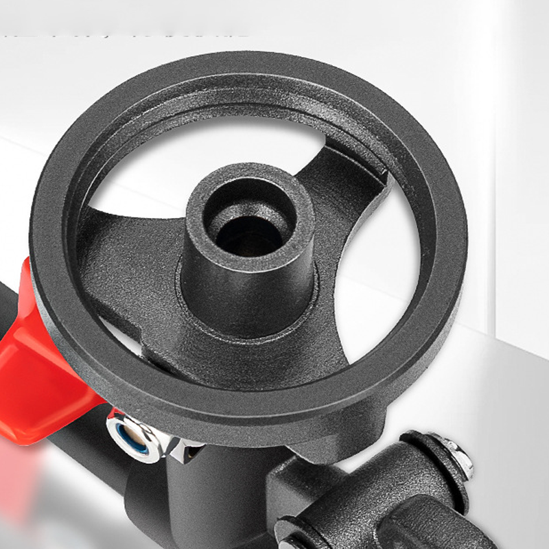 Extended Reach Foam Dispensing Gun